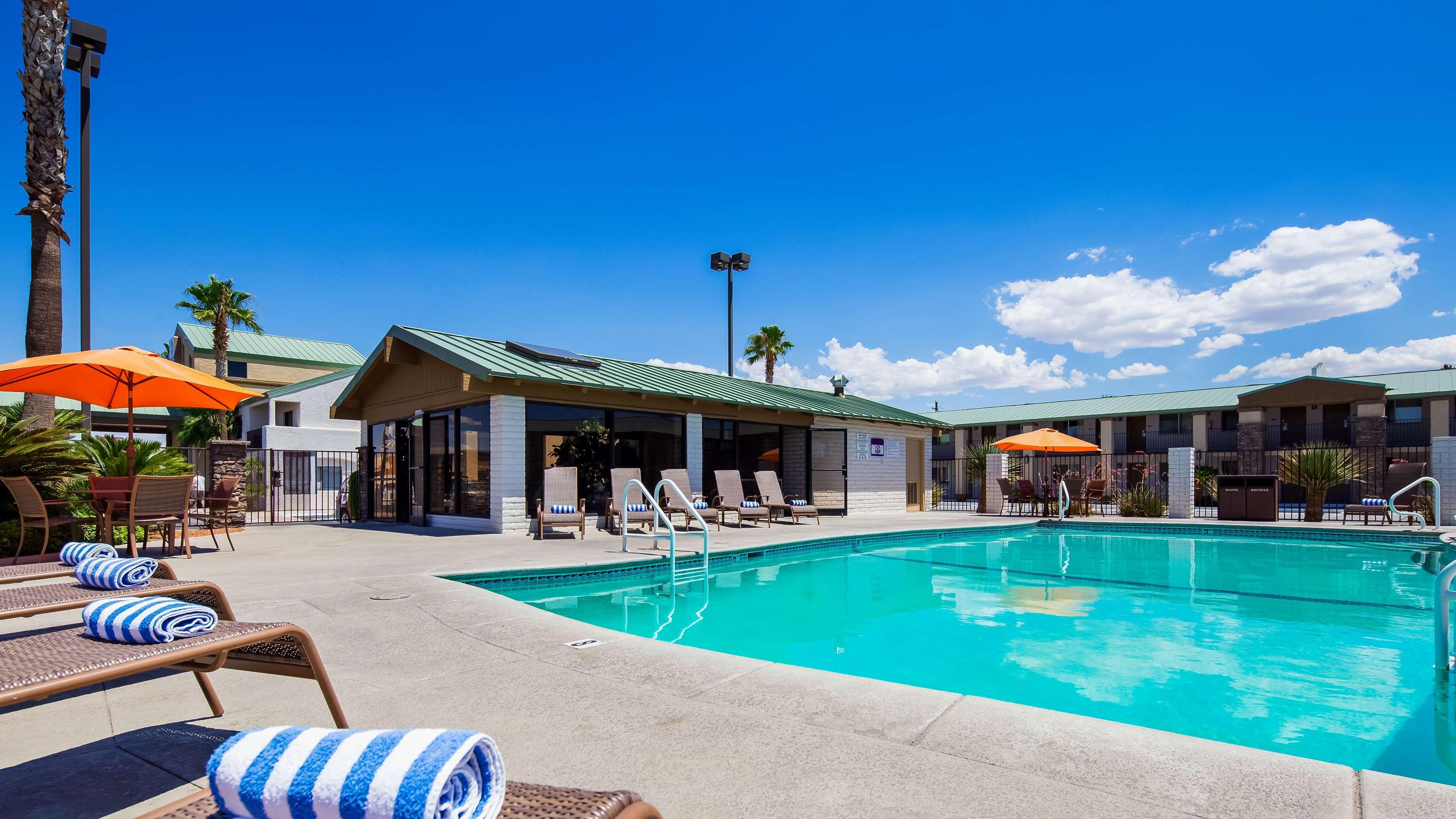 Best Western Plus King'S Inn And Suites Kingman Exterior foto